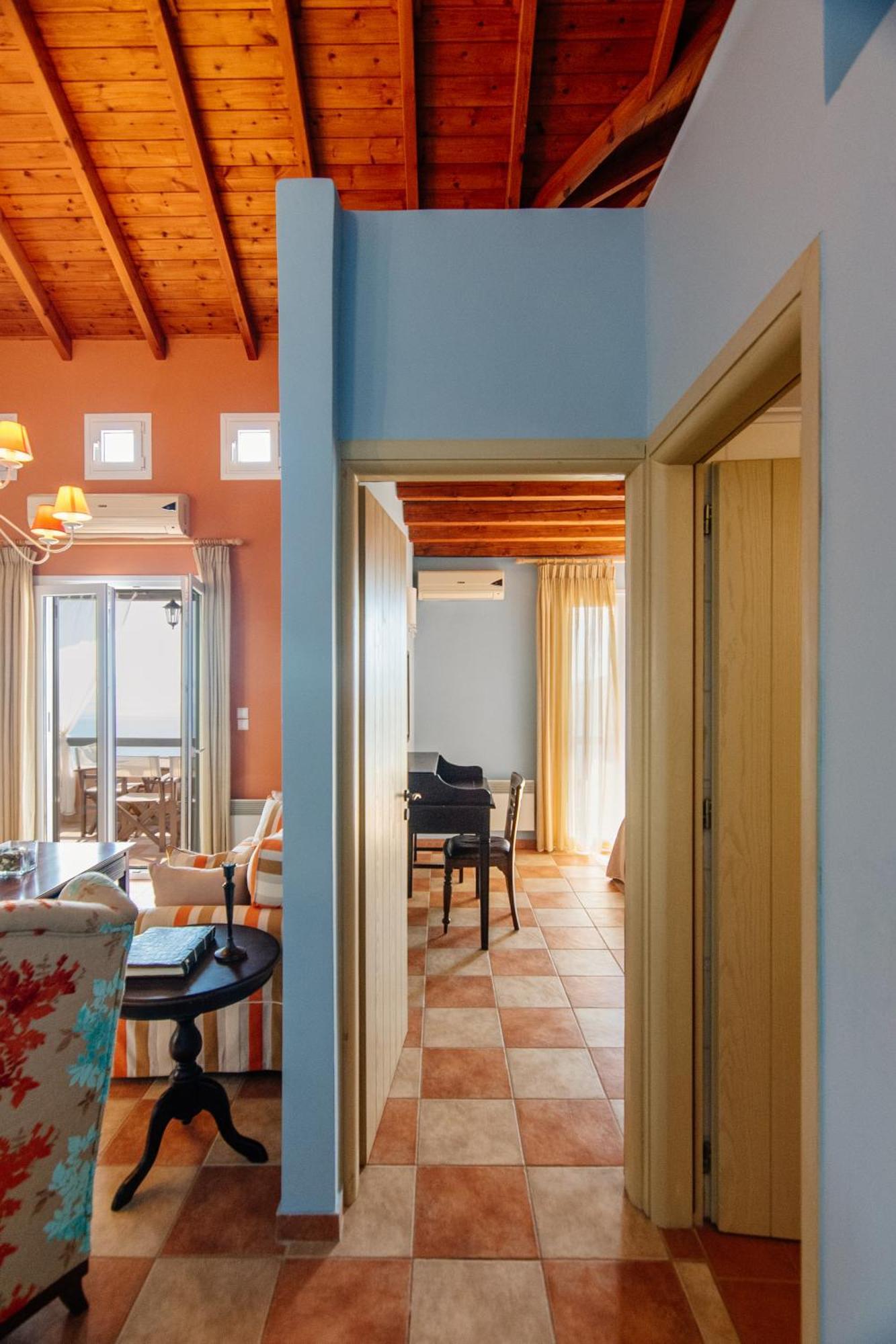 Apelon Tiritas Villas 利昂尼迪翁 外观 照片