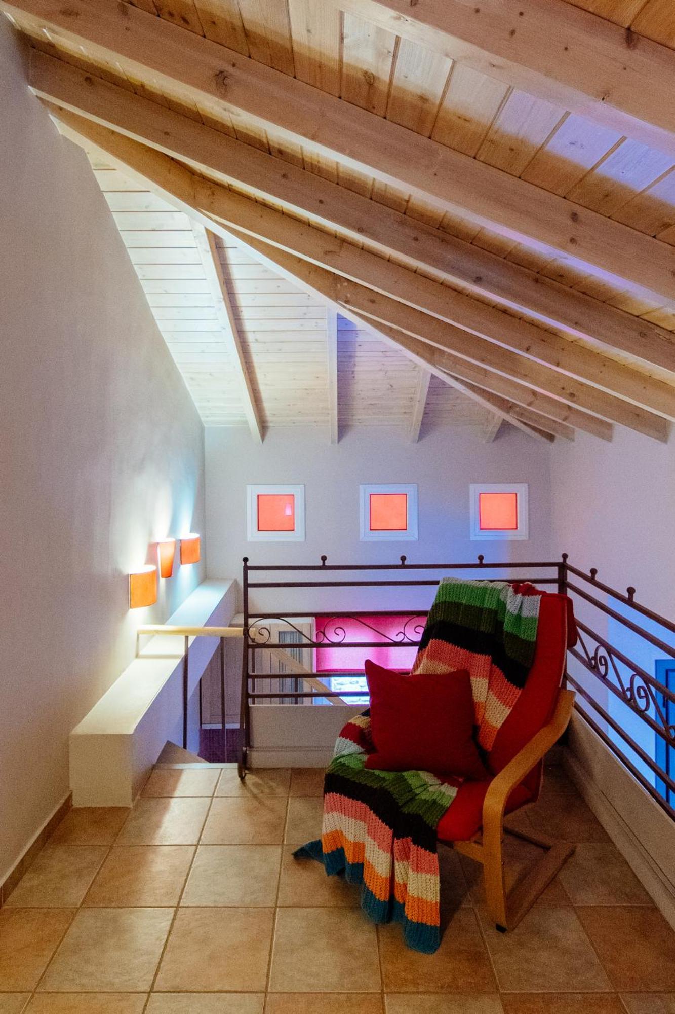 Apelon Tiritas Villas 利昂尼迪翁 外观 照片